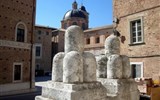 Marche - Itállie - Marche - Urbino, Palazzo Ducale, východní veduta