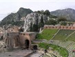 Itálie - Sicílie - Taormina, řecké divadlo z 3.stol. př.n.l, přestavěné Římany