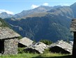 Itálie - Madesimo - panoráma hor a kamenných střech