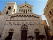 Itálie - Sardinie - Cagliari, katedrála z 13.století v pisánském slohu, v 17.století rekonstruována barokně