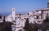 Umbrie - Itálie - Umbrie - Assisi, gotický kostel San Francesco, vlastně 2 kostely nad sebou, 1228-1253
