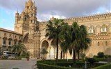 Sicílie - Itálie - Sicílie - Palermo, katedrála, původní dokončena 1185, přestavby v 17. a 18.století